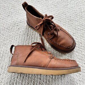 Toms brown leather chukka boots